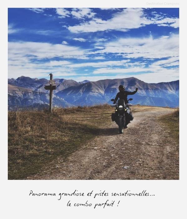 Polaroid séjour cols alpins : "Panorama grandiose et pistes sensationnelles... le combo parfait !"