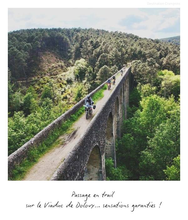 Polaroid Ardèche : "Passage en trail sur le Viaduc de Dolovy... sensations garanties !"